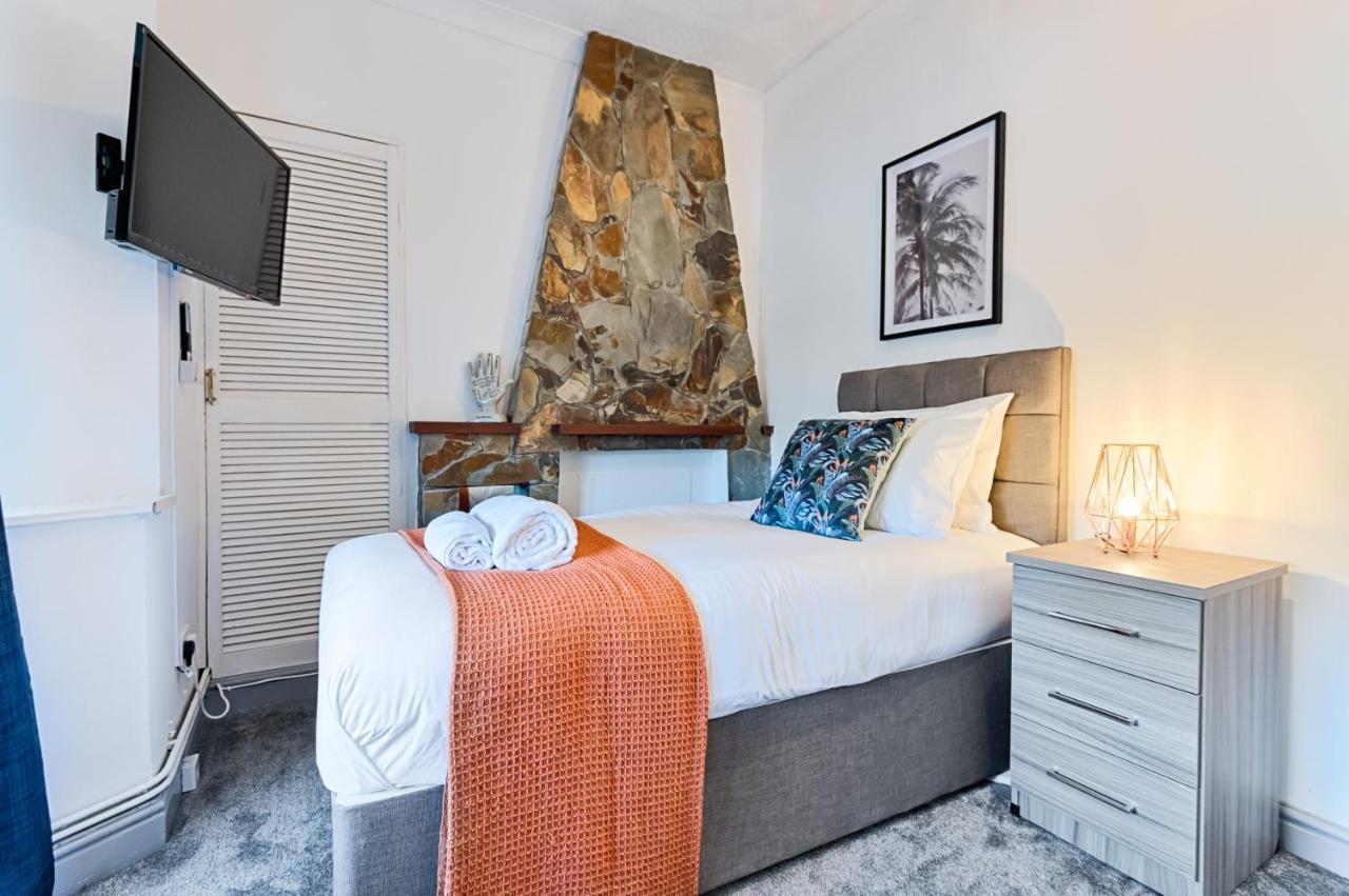 Bryn Syfi Place - Tv In Every Bedroom! Apartment